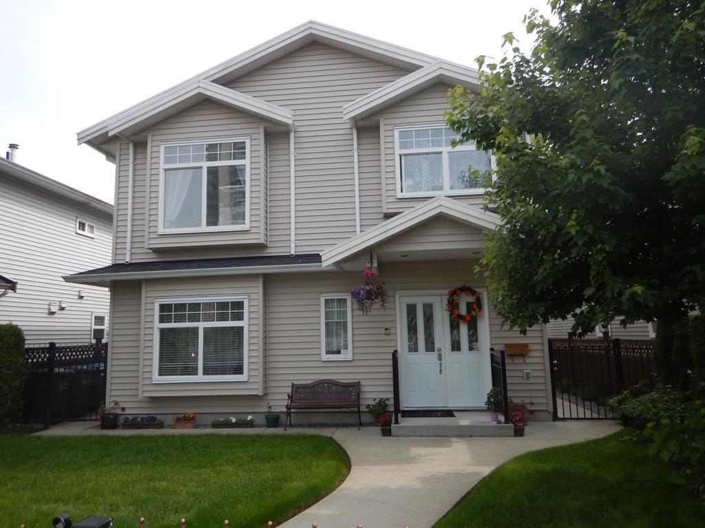 Clean And Quiet 2 Bdr 2 Bthr Private Entrance Entire Guests Suite Near Coquitlam Center Mall And Skytrain Exterior foto
